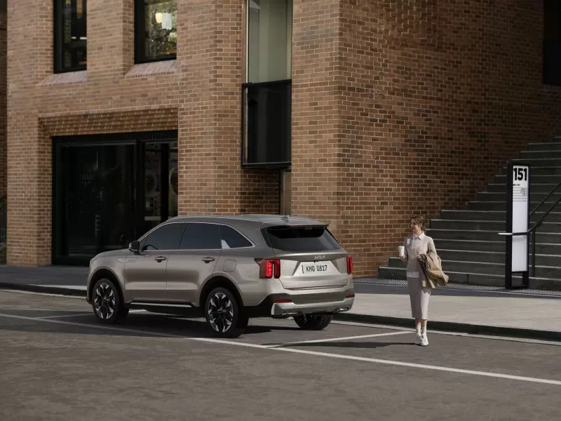 TÍNH NĂNG AN TOÀN ADAS 2.0 - HỖ TRỢ TRÁNH VA CHẠM PHÍA SAU KHI ĐỖ XE PCA